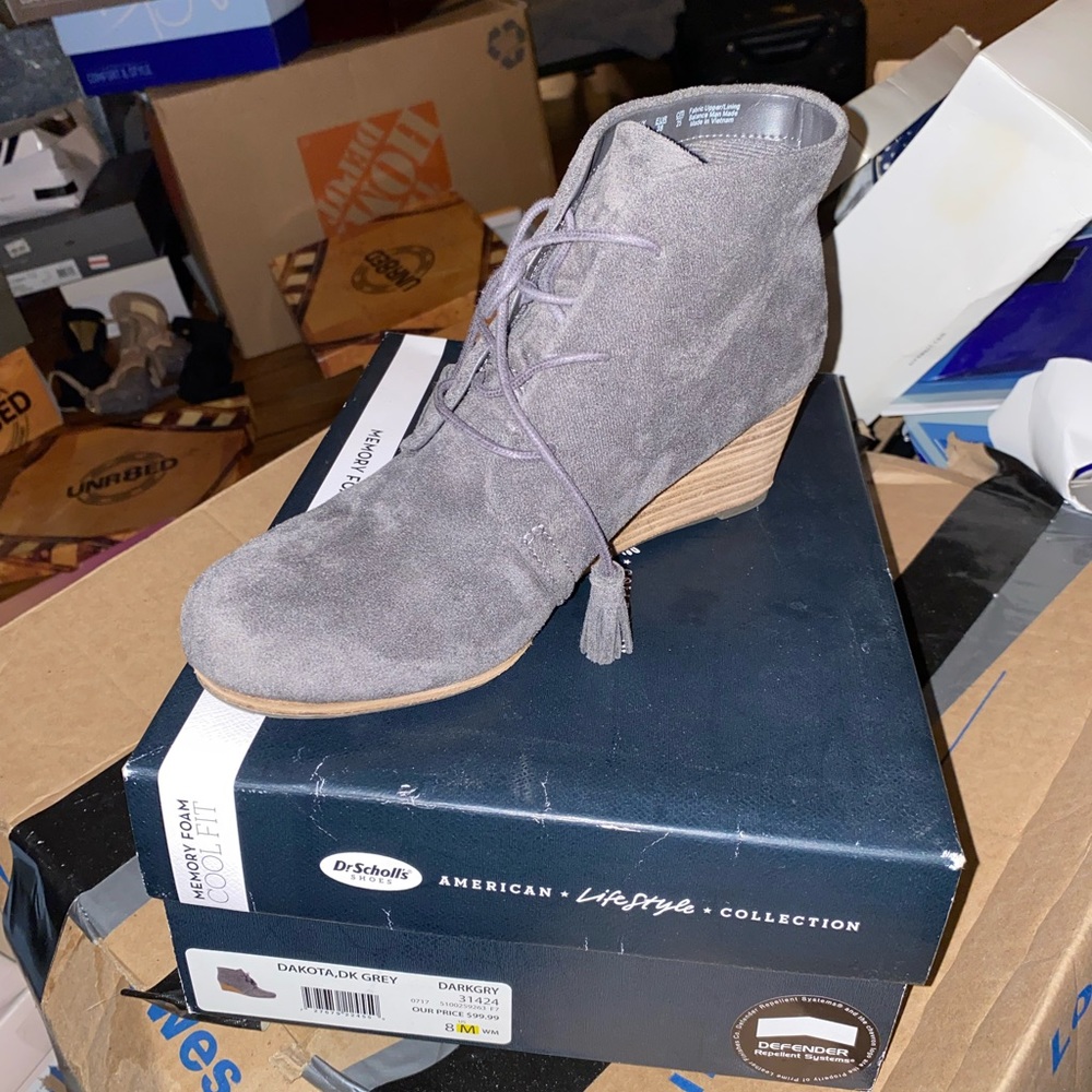 Dr scholls life style light grey heels